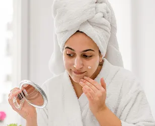 Topical anti acne